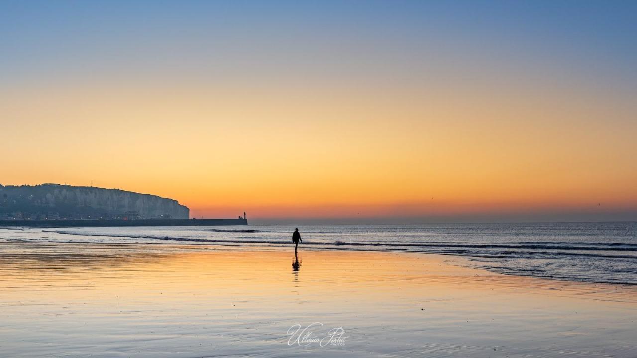 La Verriere. Les Locations Isahora C'Est Aussi Plusieurs Appart' De Standing A 2 Pas Du Chateau D'Eu, Des Falaises Du Treport, De Mers Les Bains Et Aux Portes De La Baie De Somme Eu (Sekwana Nadmorska) Zewnętrze zdjęcie