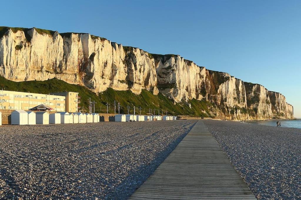 La Verriere. Les Locations Isahora C'Est Aussi Plusieurs Appart' De Standing A 2 Pas Du Chateau D'Eu, Des Falaises Du Treport, De Mers Les Bains Et Aux Portes De La Baie De Somme Eu (Sekwana Nadmorska) Zewnętrze zdjęcie